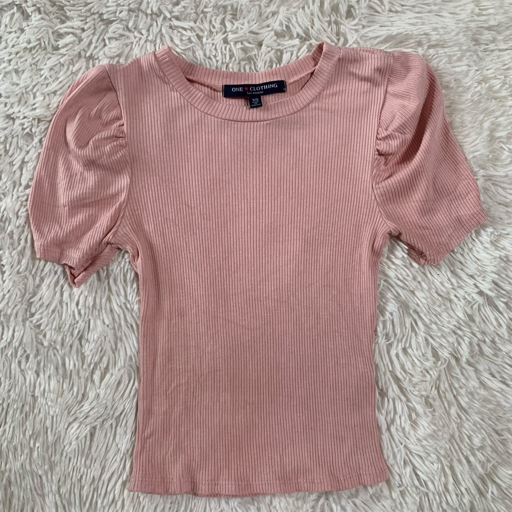 🦋 Puffed sleeve cropped tee